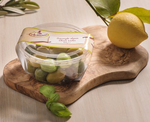 Olives packshot.jpg